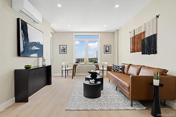 26-15 4 Street, Unit 2C