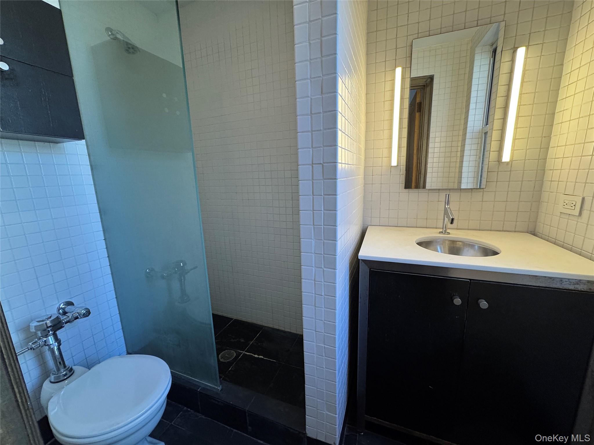333 E 53rd Street, Unit 5C photo 20