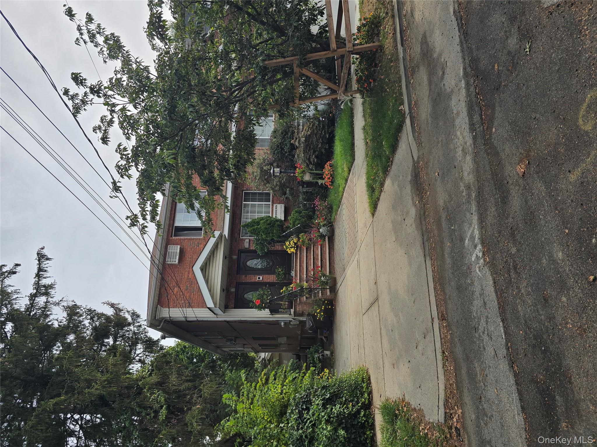 13719 Southgate Street – For Rent