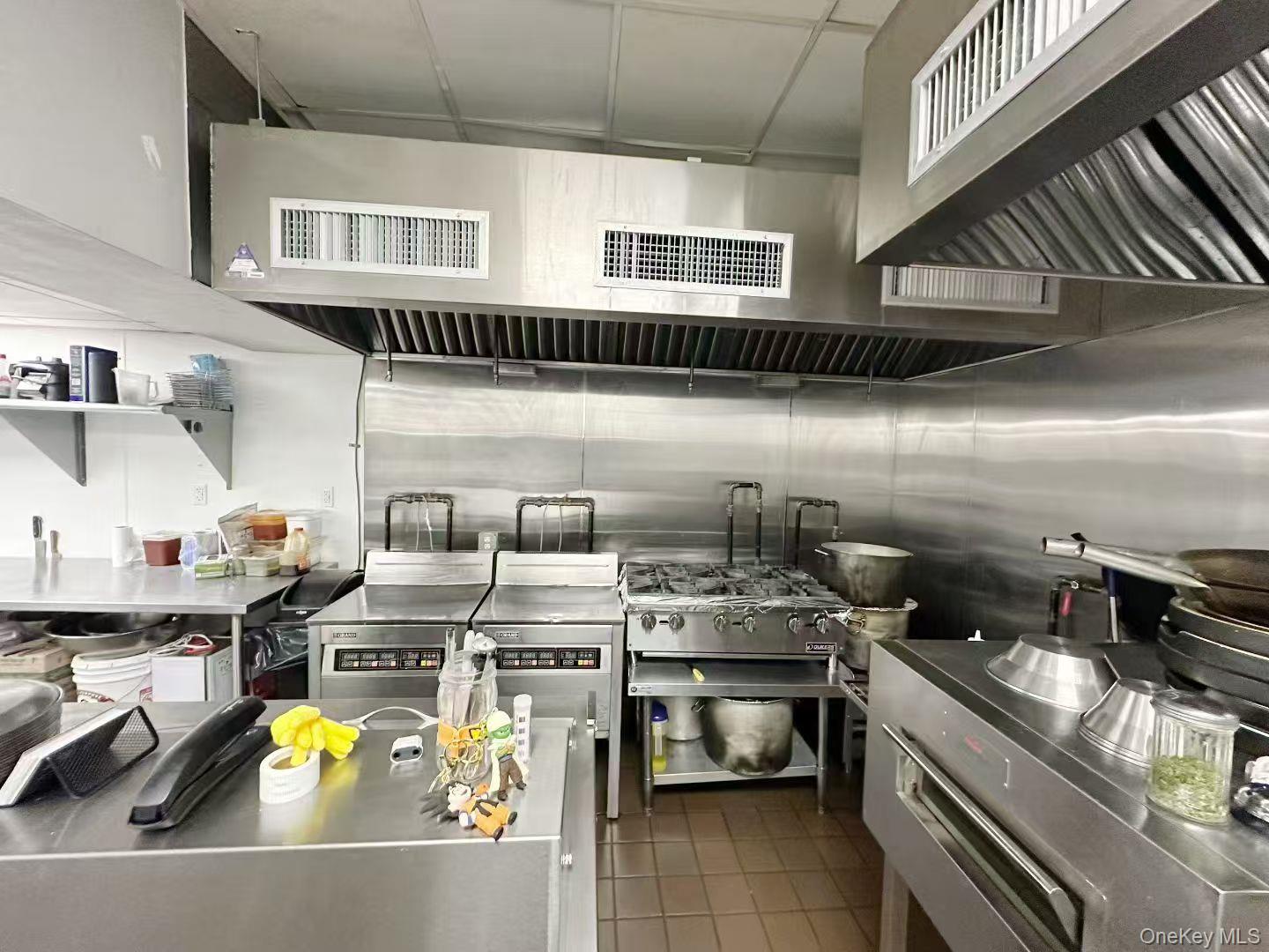 3XX 7th Avenue – For Sale photo 8