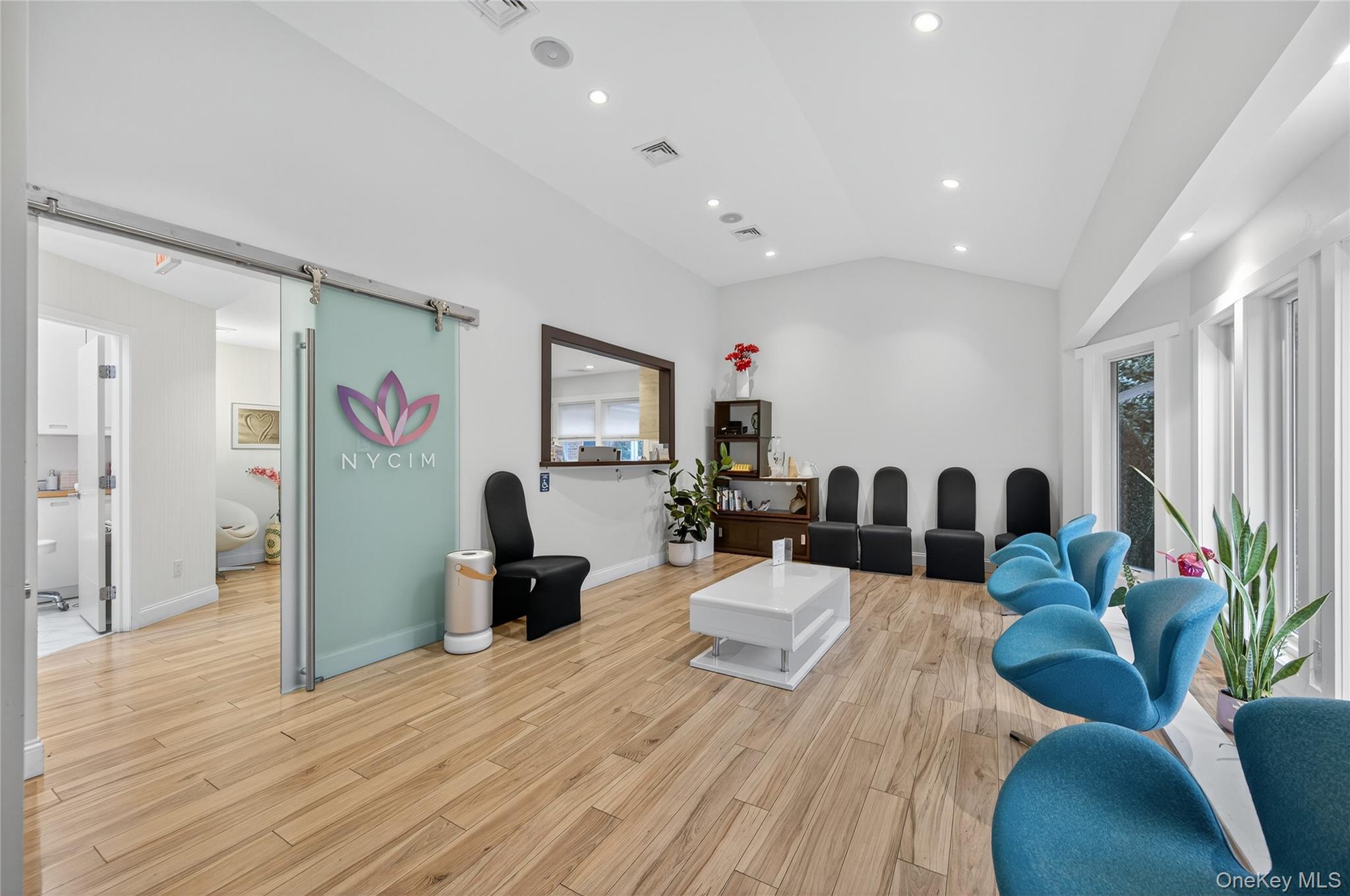 634 Park Avenue – For Sale photo 9