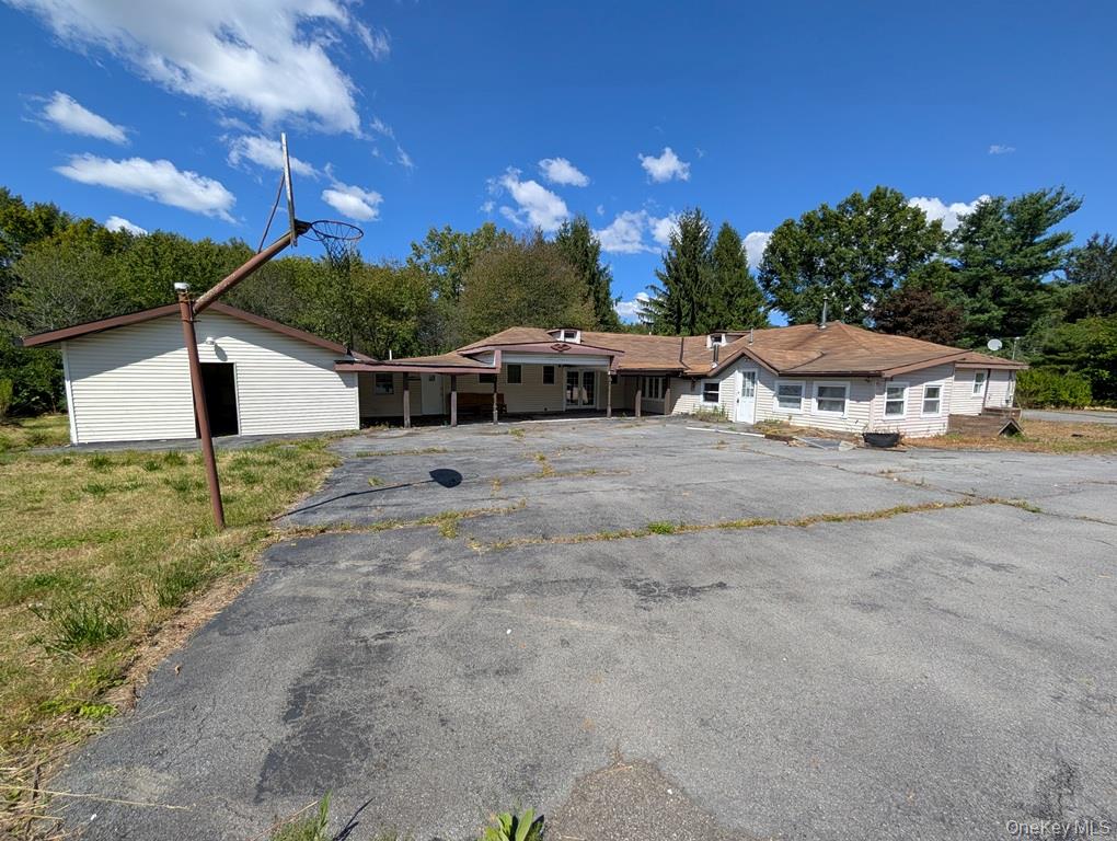 469 Eatontown Road – For Sale photo 2