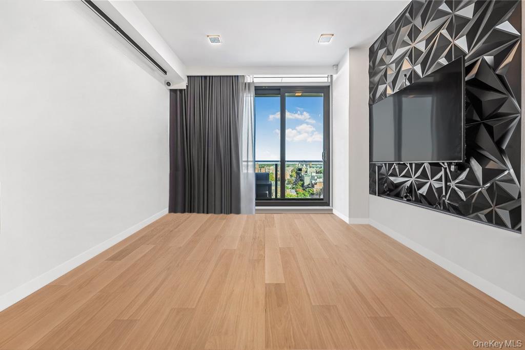 33-66 Farrington Street – For Sale photo 5
