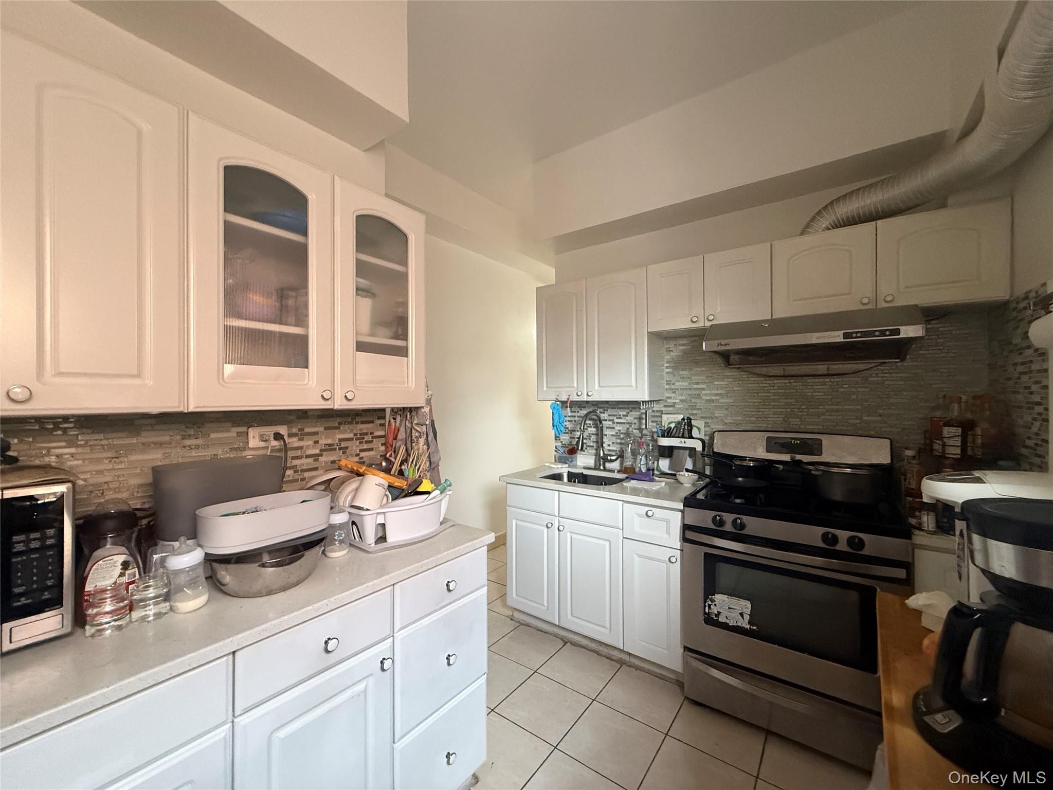 61-20 Grand Central Parkway, Unit B1501 photo 5