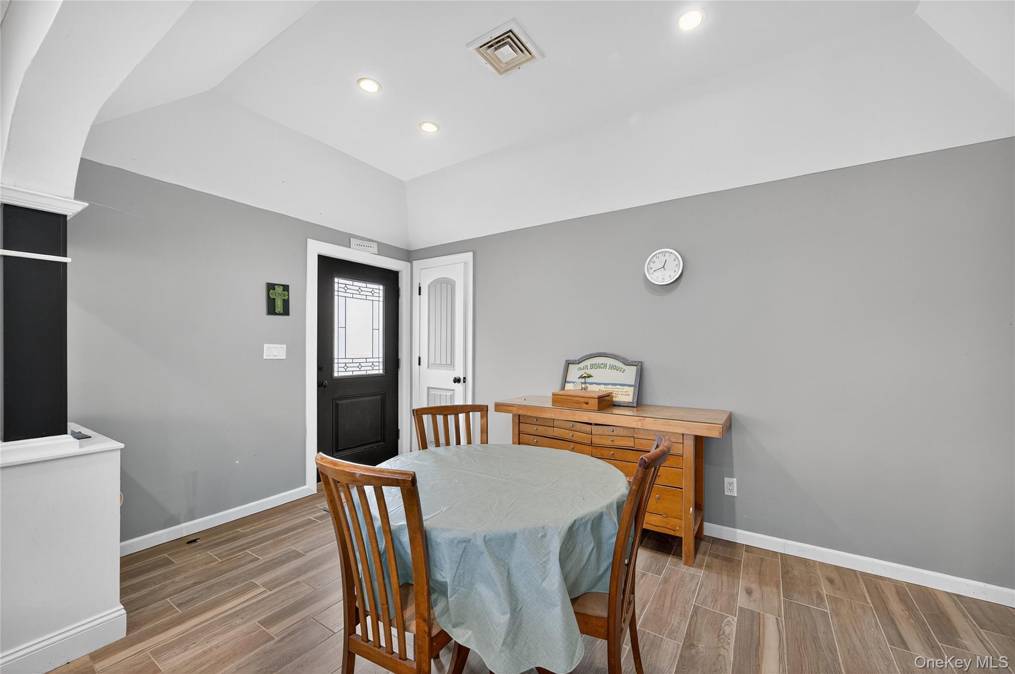 88 Bayview Avenue W – For Sale photo 12