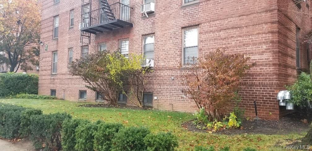 2140 Knapp Street, Unit 4C photo 21