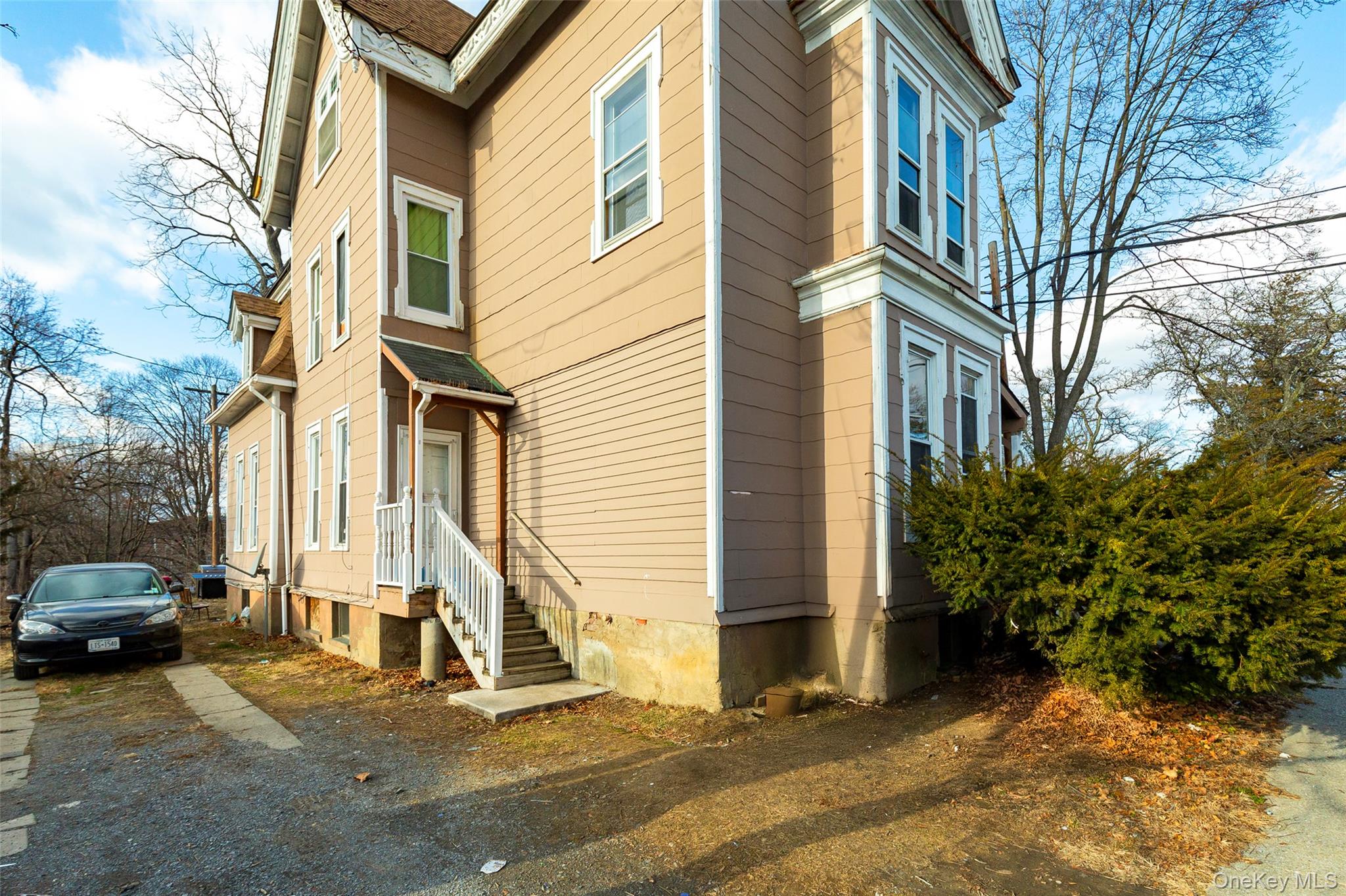 18 S Clinton Street – For Sale photo 3