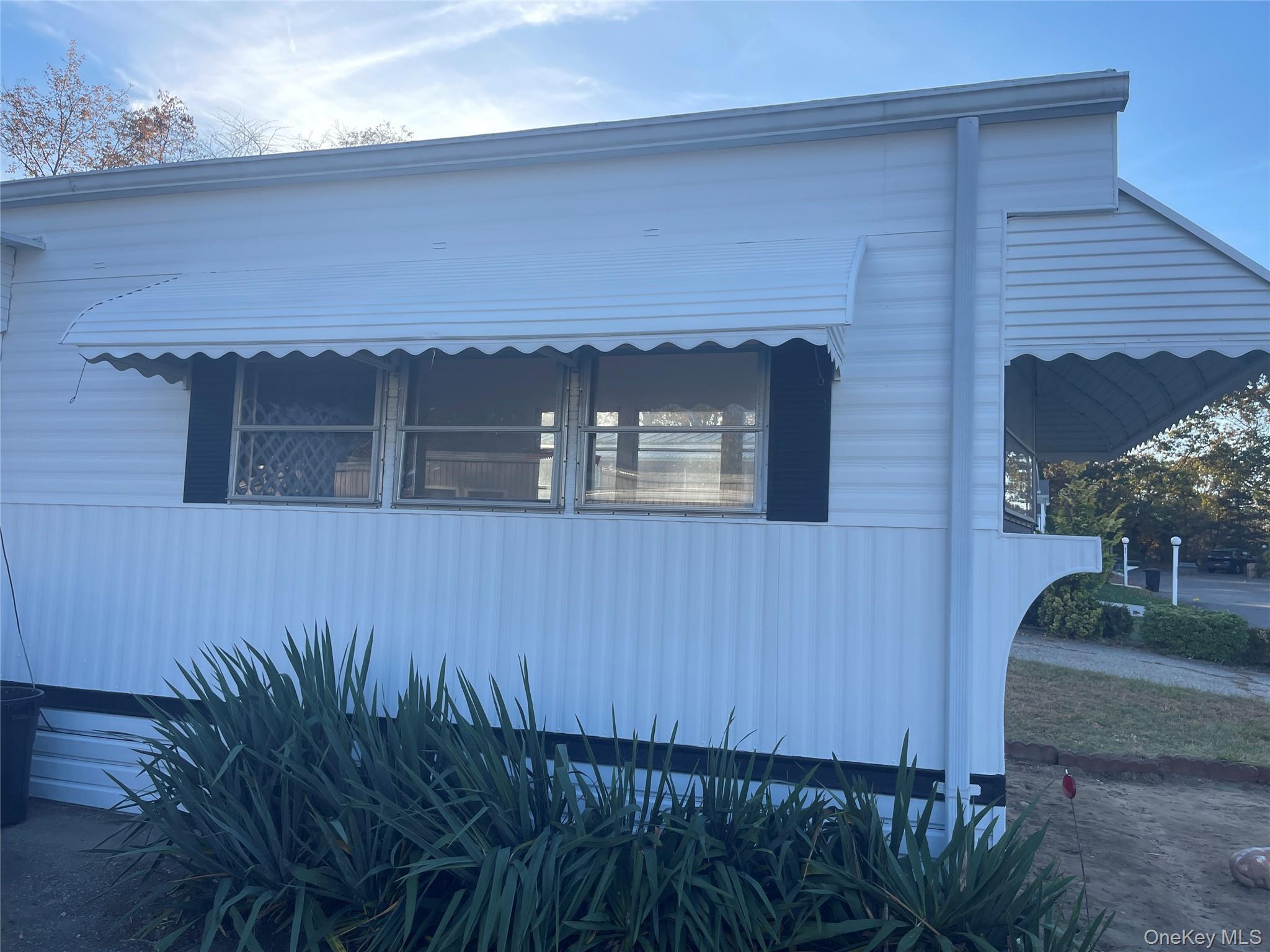 1661 Old Country Road, Unit 308 photo 13
