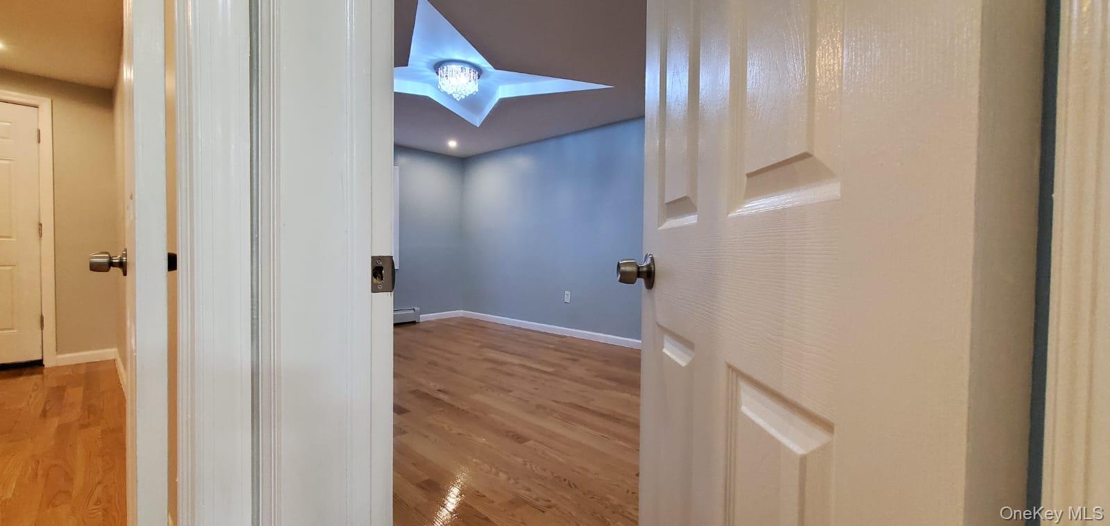 914 Duncan Street – For Sale photo 5