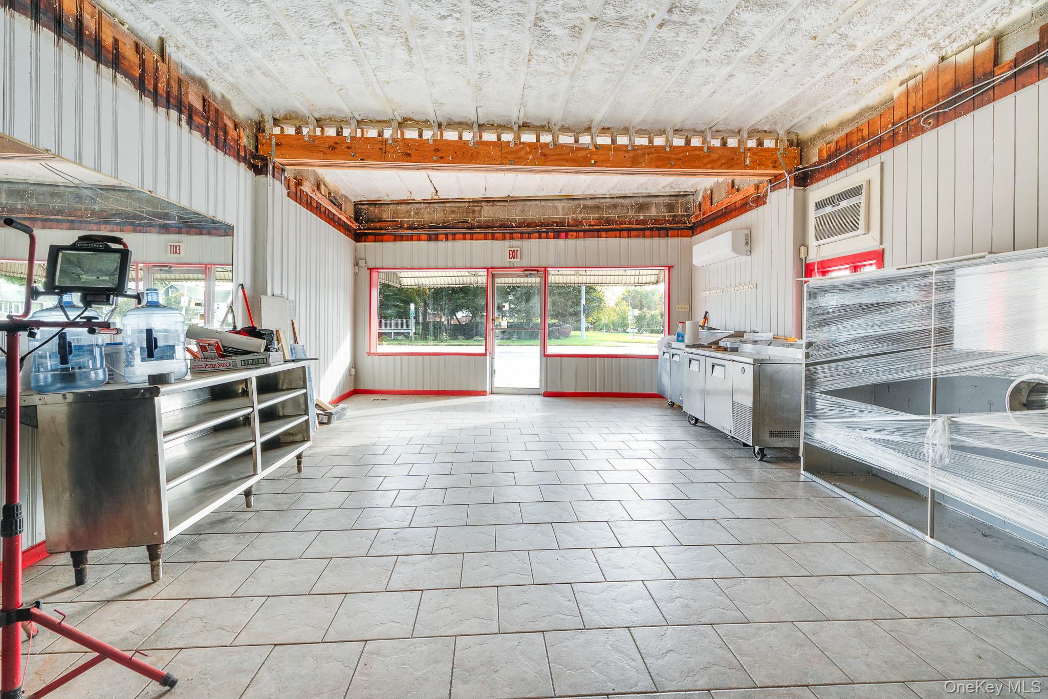 300 Hooker Avenue – For Sale photo 3