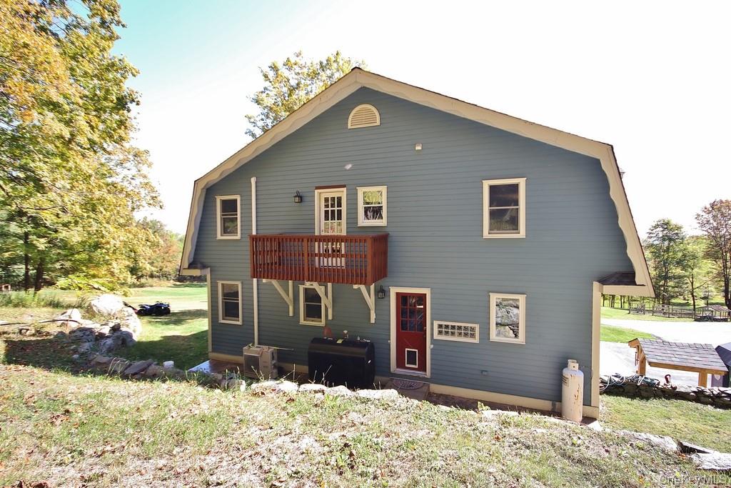575 Roosa Gap Road – For Sale photo 3