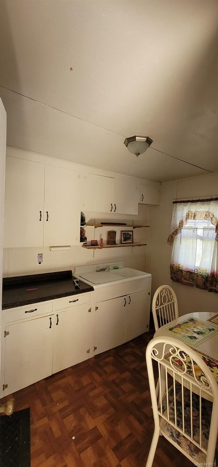 13 Eldridge Street S – For Sale photo 15