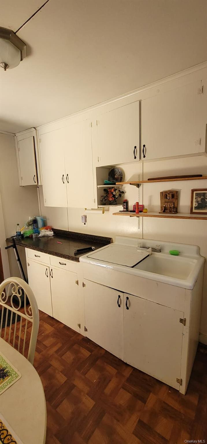 13 Eldridge Street S – For Sale photo 14