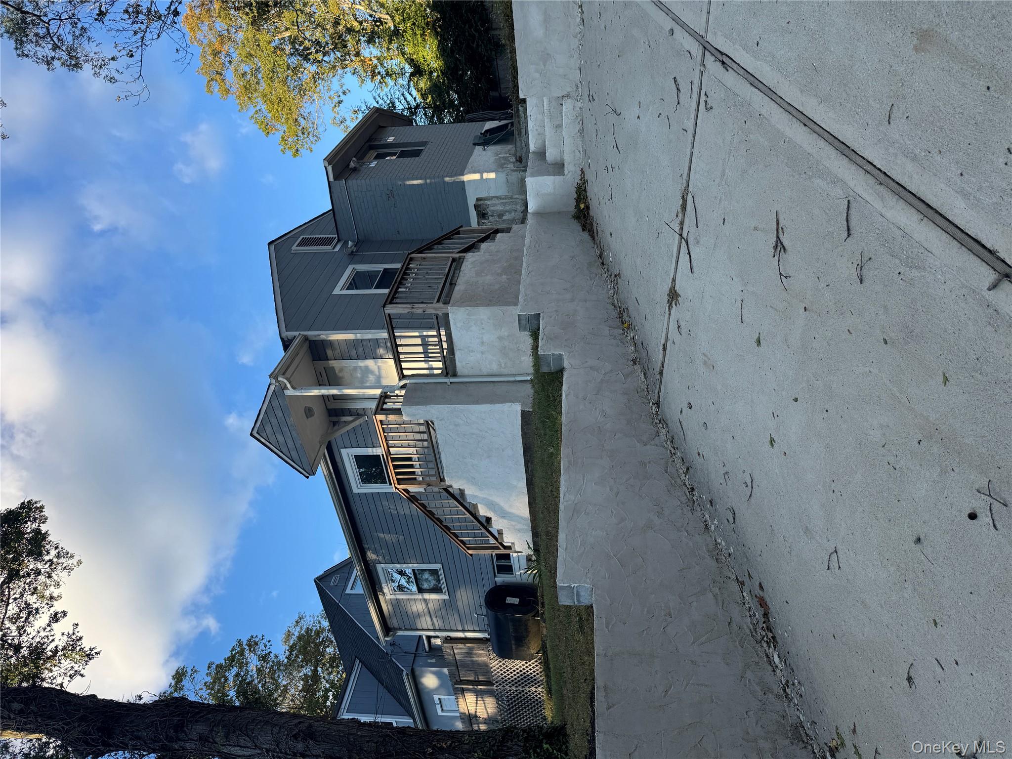 21 Lincoln Drive – For Rent