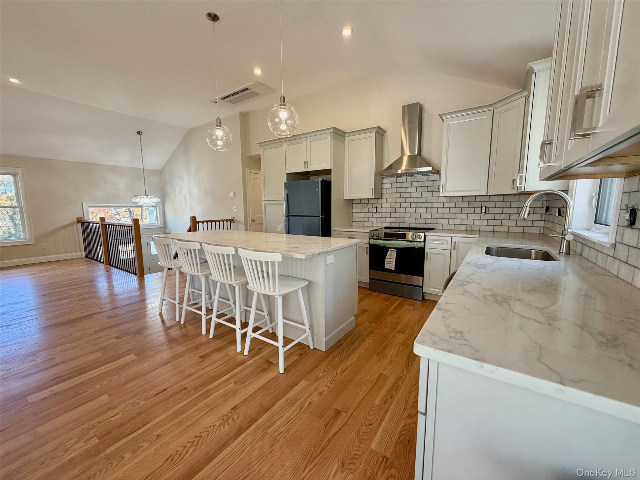 4 Webster Place – For Sale photo 10