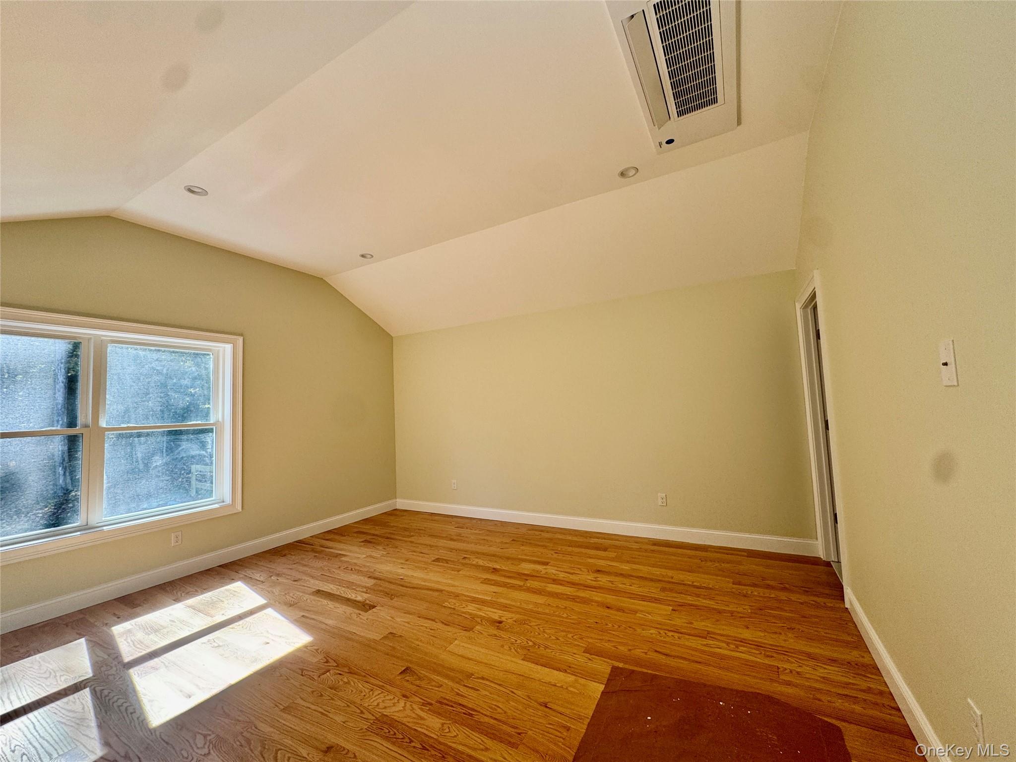 4 Webster Place – For Sale photo 16