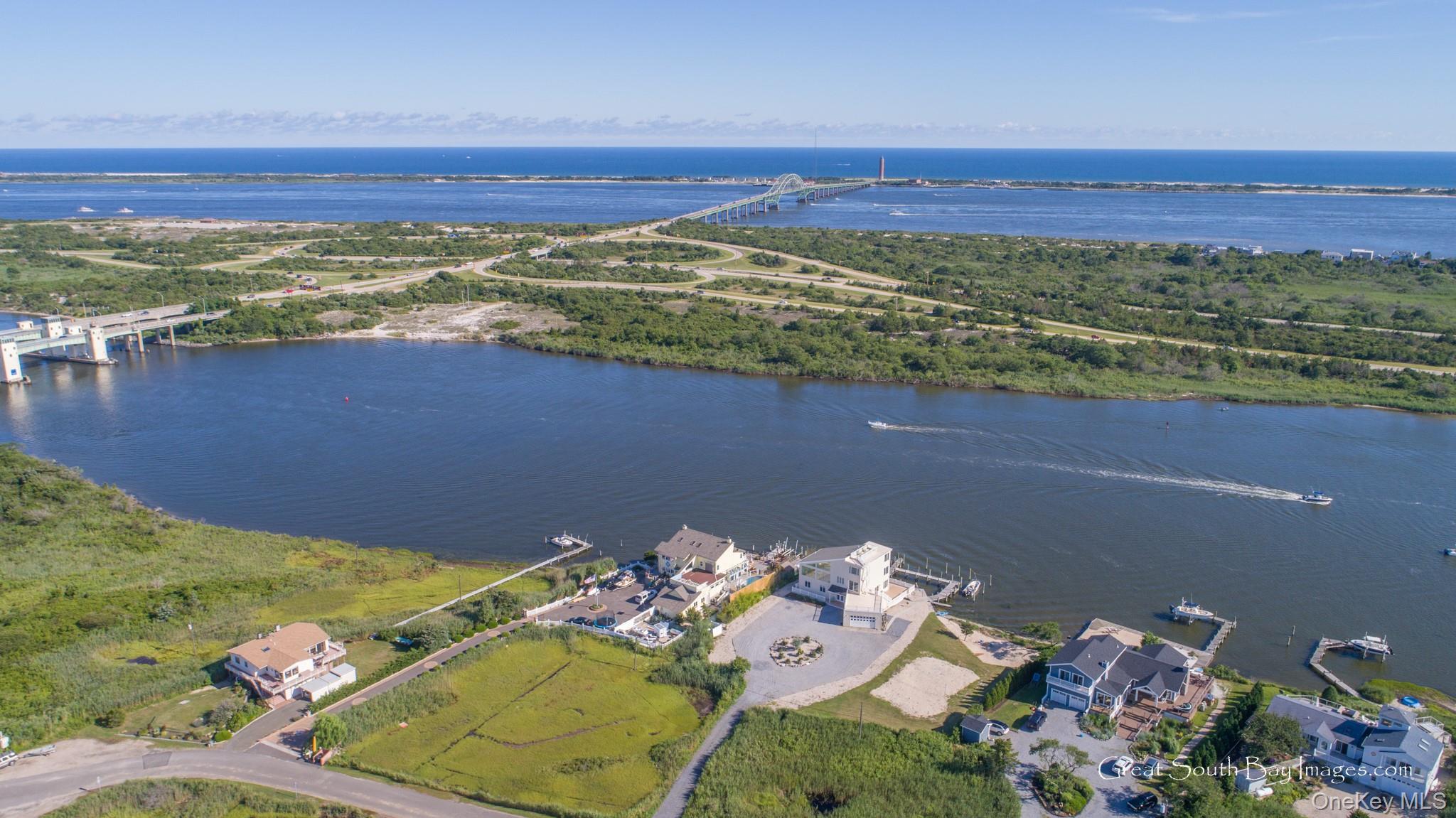 30 Captree Island – For Sale photo 3