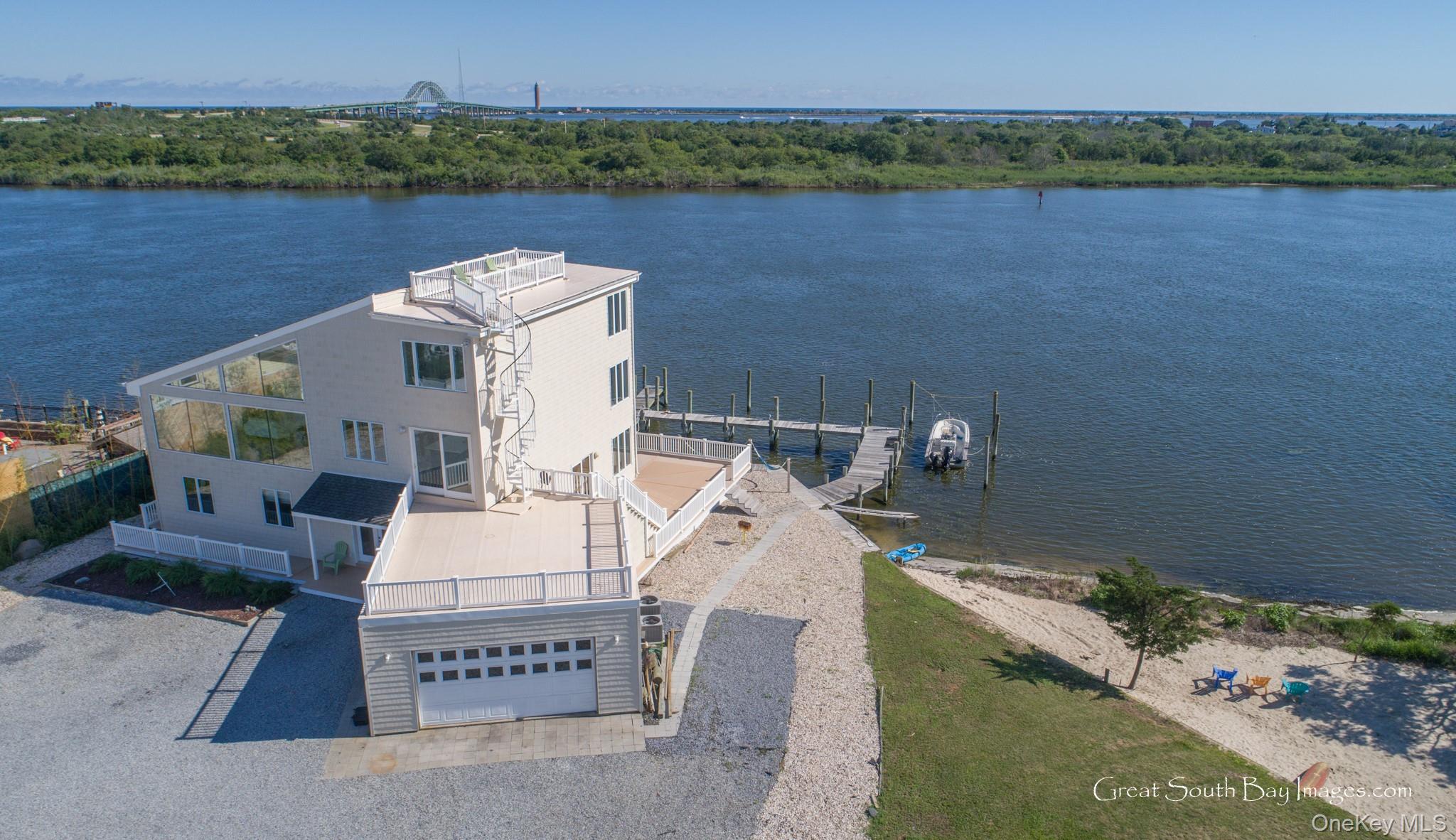 30 Captree Island – For Sale photo 2