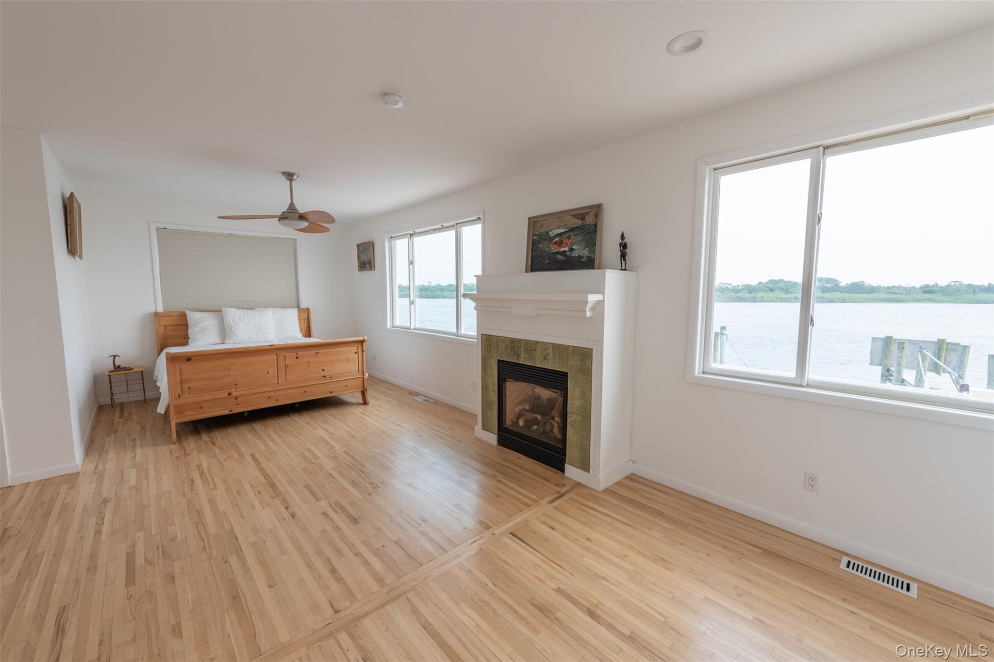 30 Captree Island – For Sale photo 32