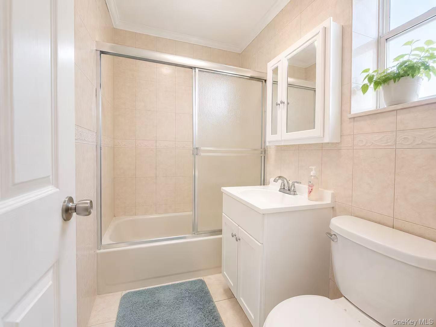 45-24 Burlington Street – For Sale photo 12