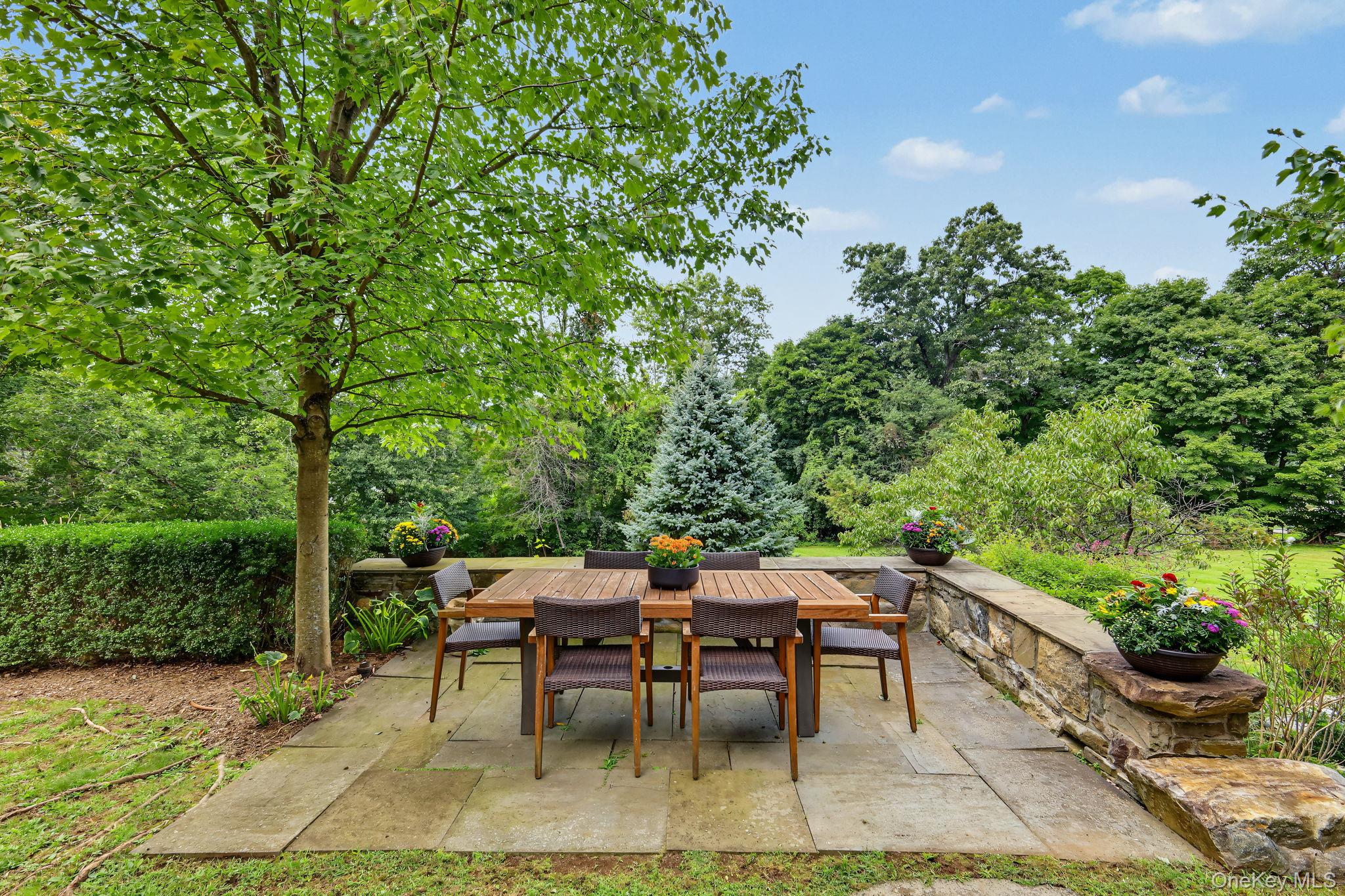 18 Ivy Hill Road – For Sale photo 12
