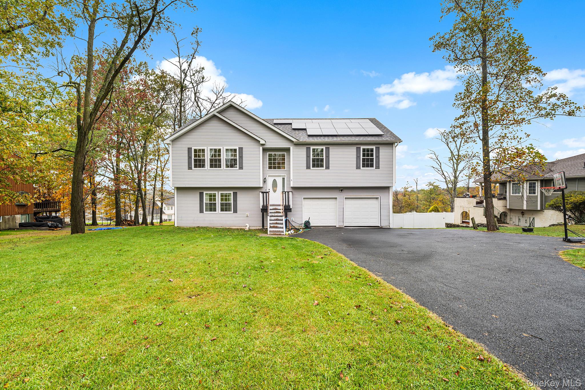 5 Oak Ridge Road – For Sale