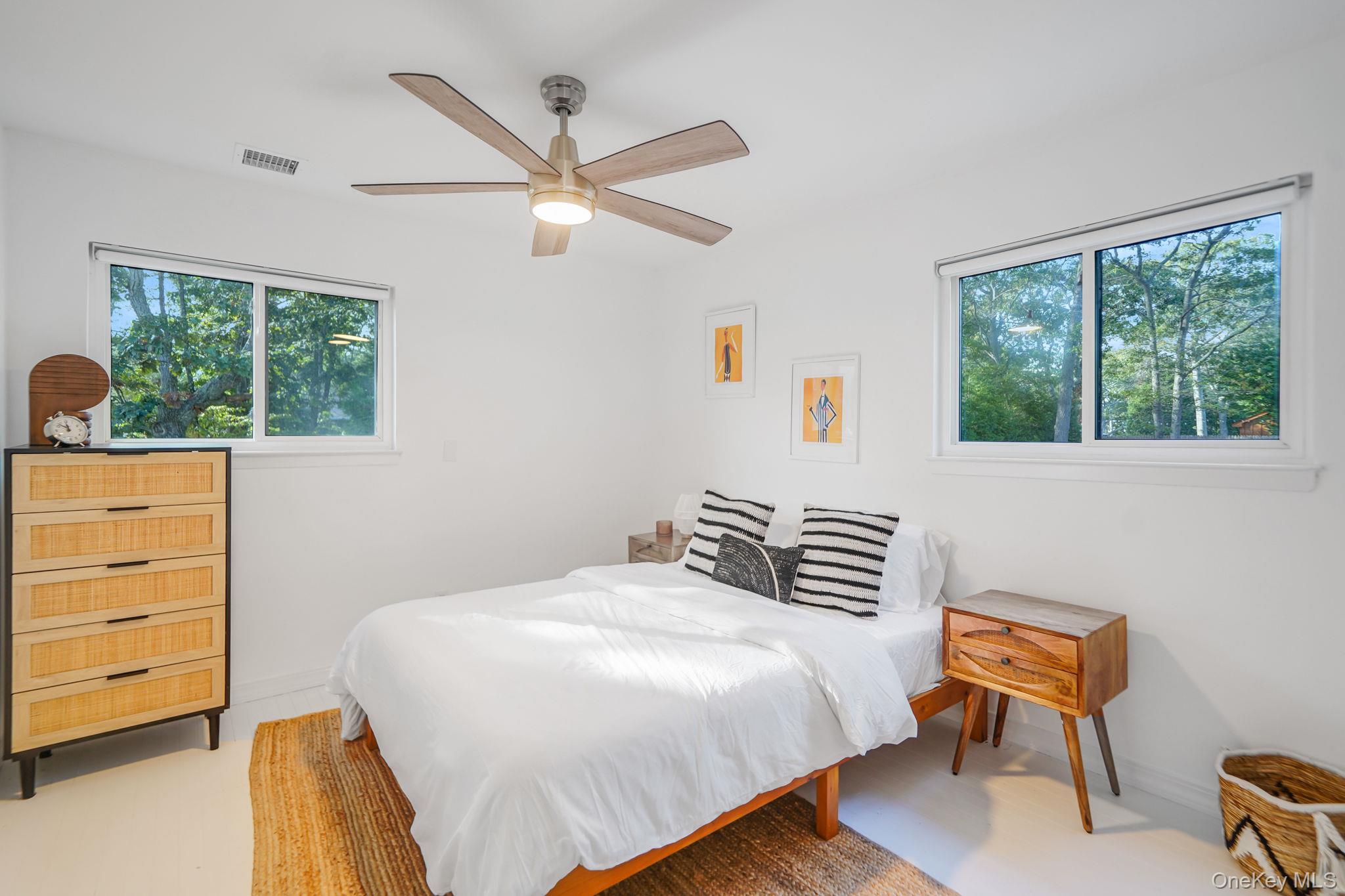138 West Tiana Road – For Rent photo 12