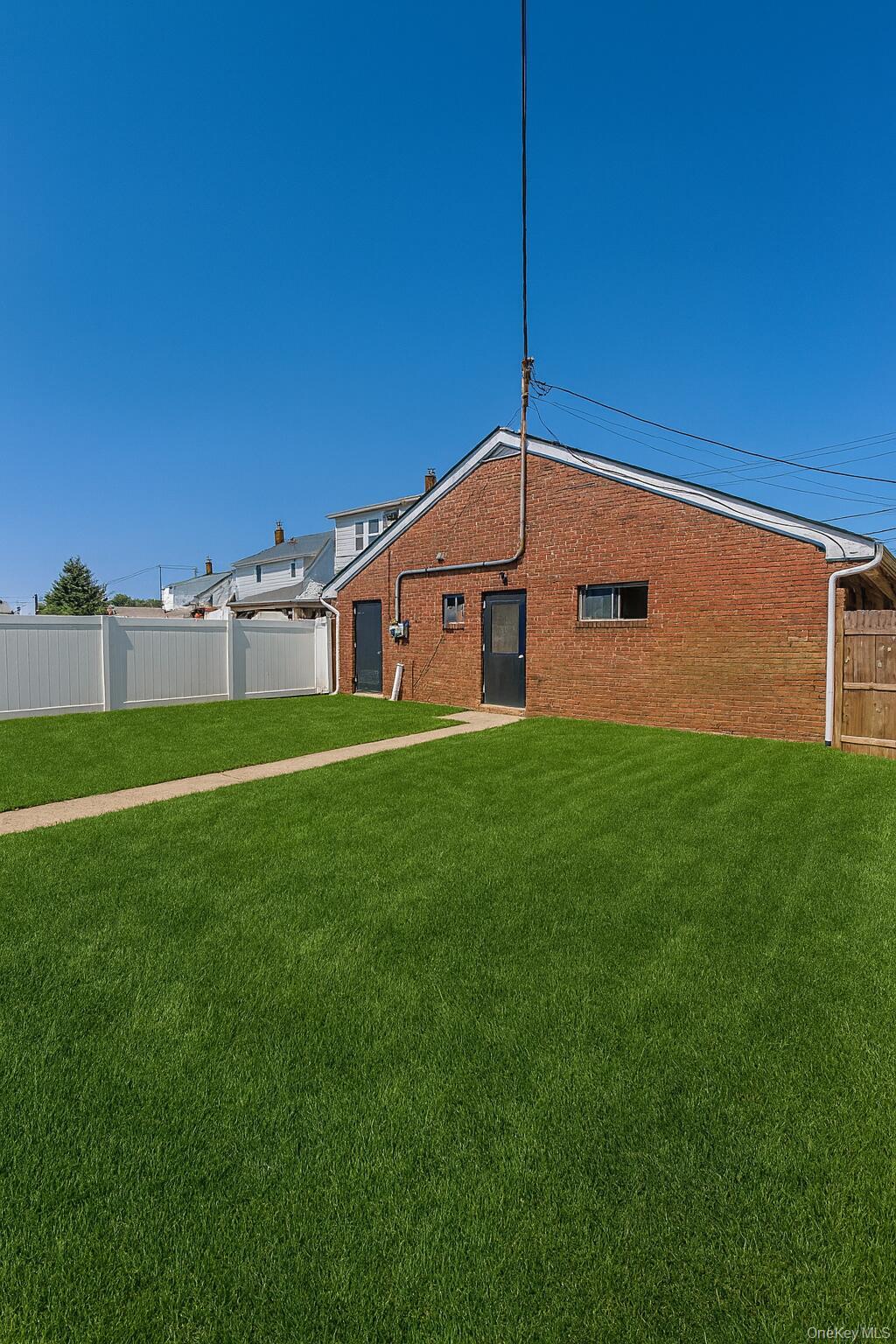 3579 Merrick Road – For Rent photo 6