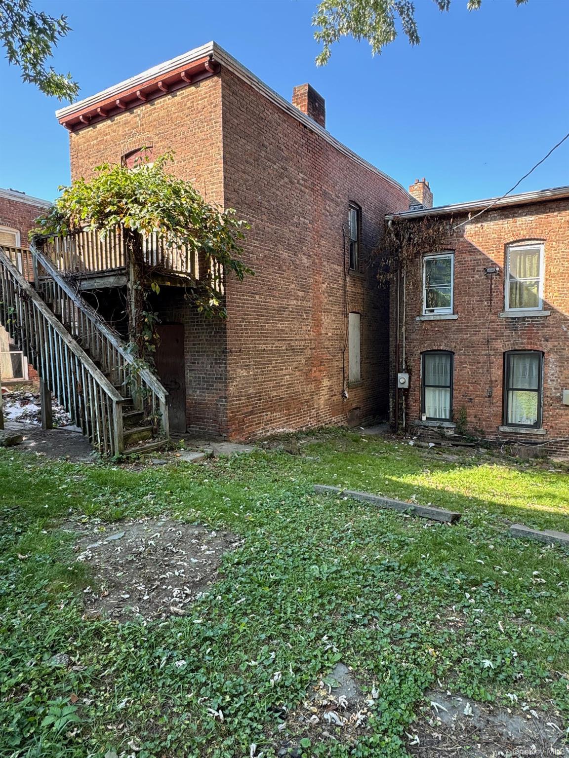 119 Renwick – For Sale photo 25