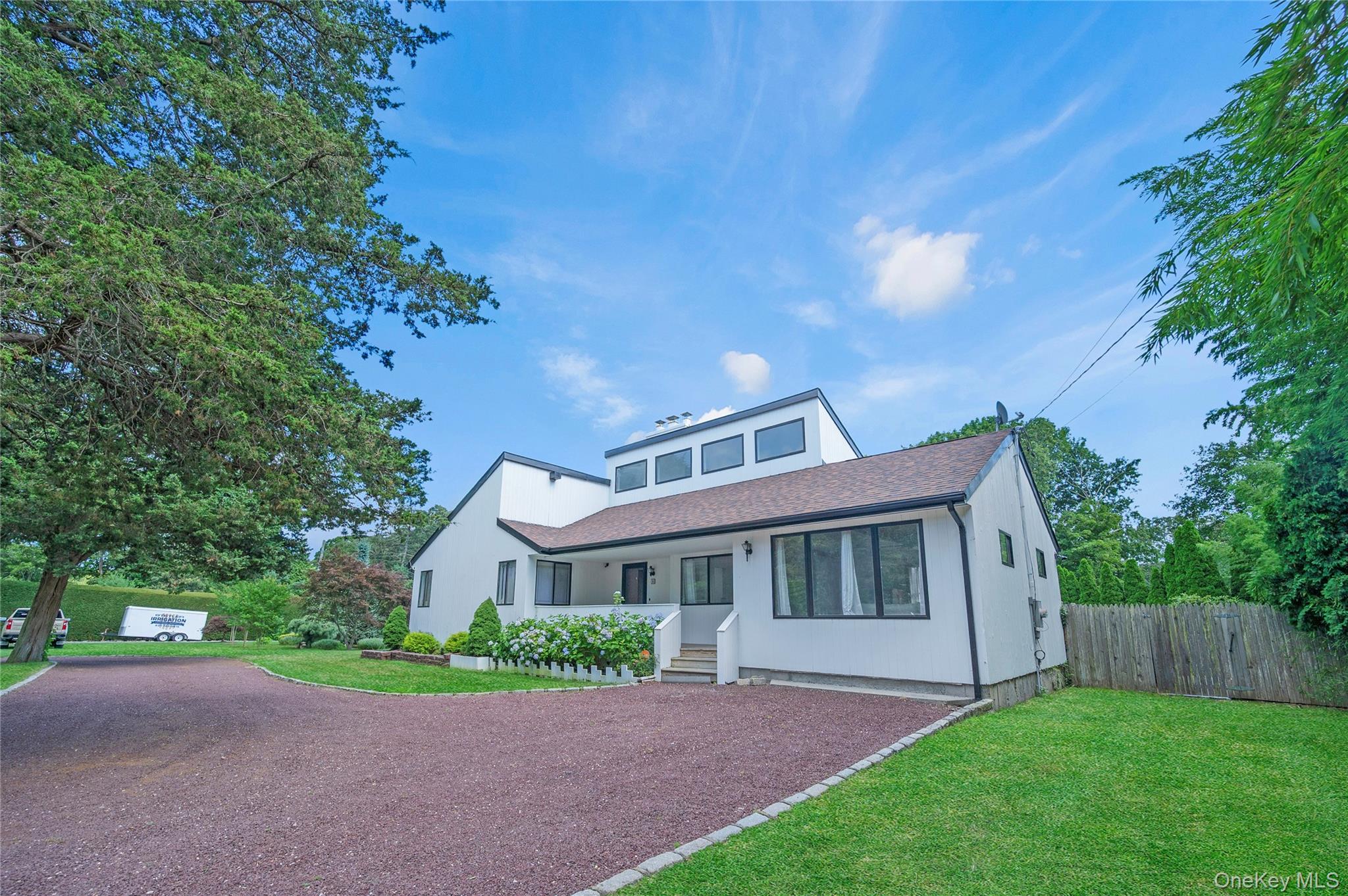 8 School Street – For Sale photo 2