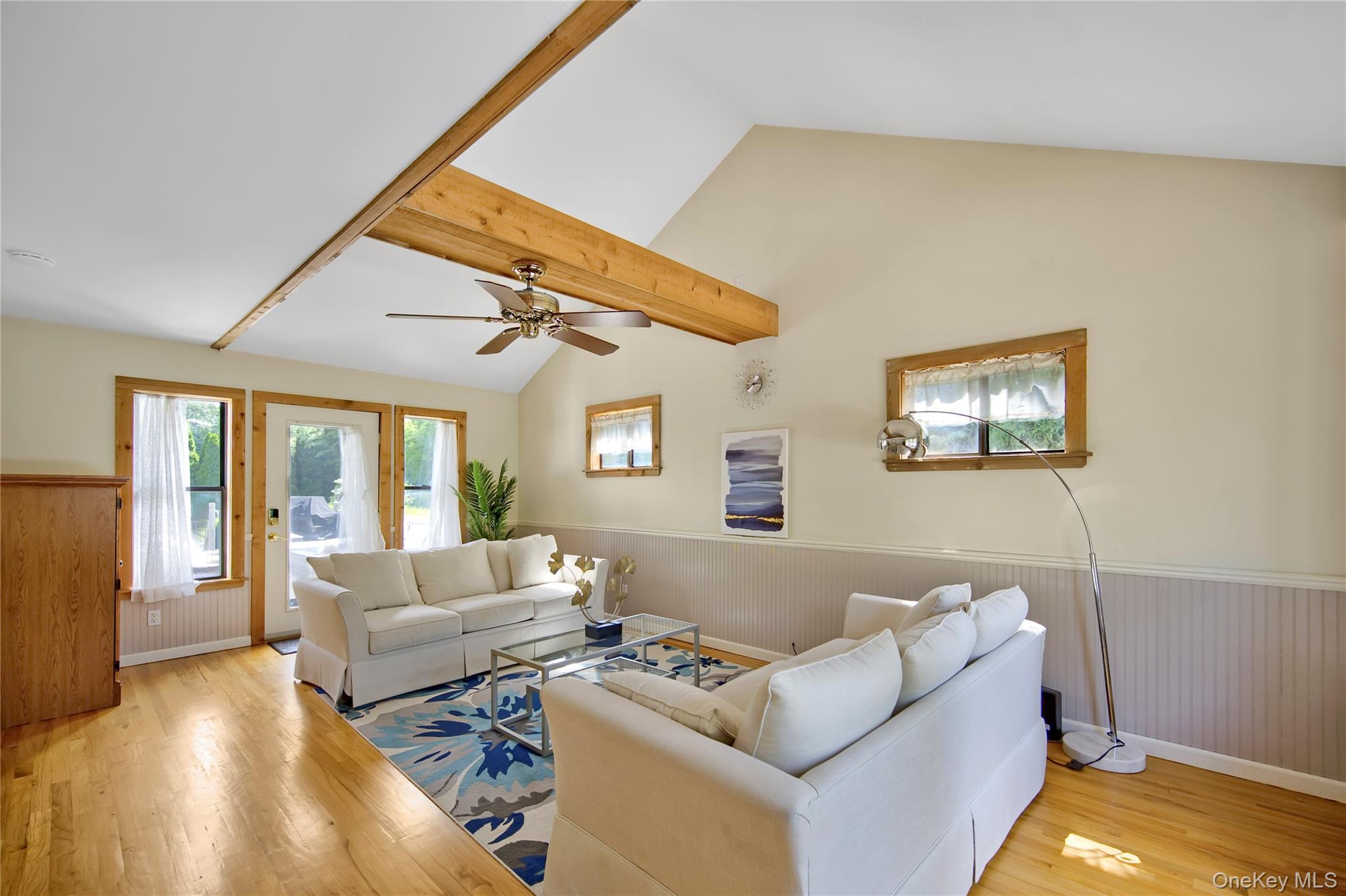 8 School Street – For Sale photo 12