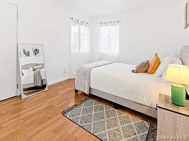 8 School Street – For Sale photo 16