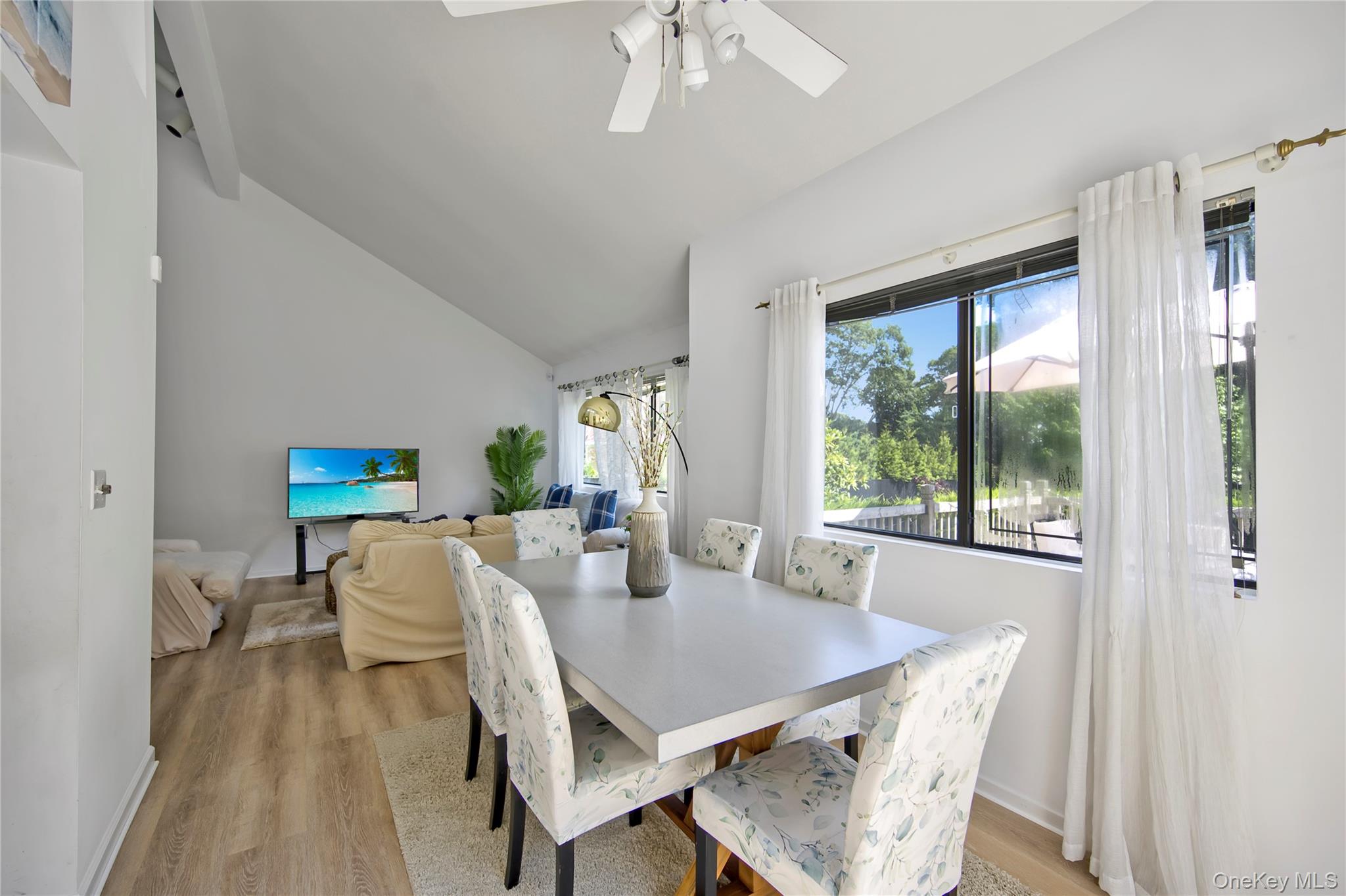 8 School Street – For Sale photo 6
