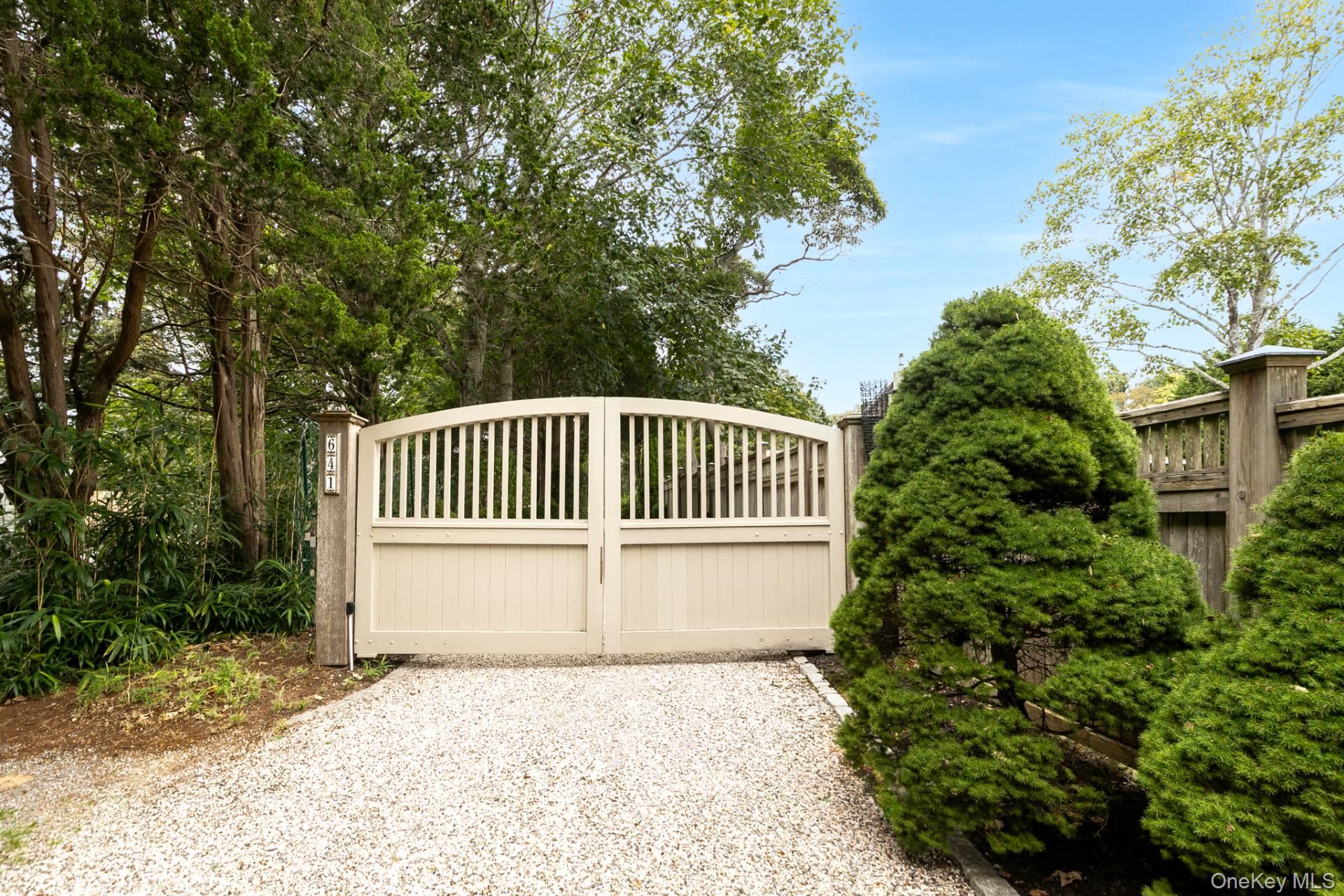 641 Montauk Highway – For Rent photo 3