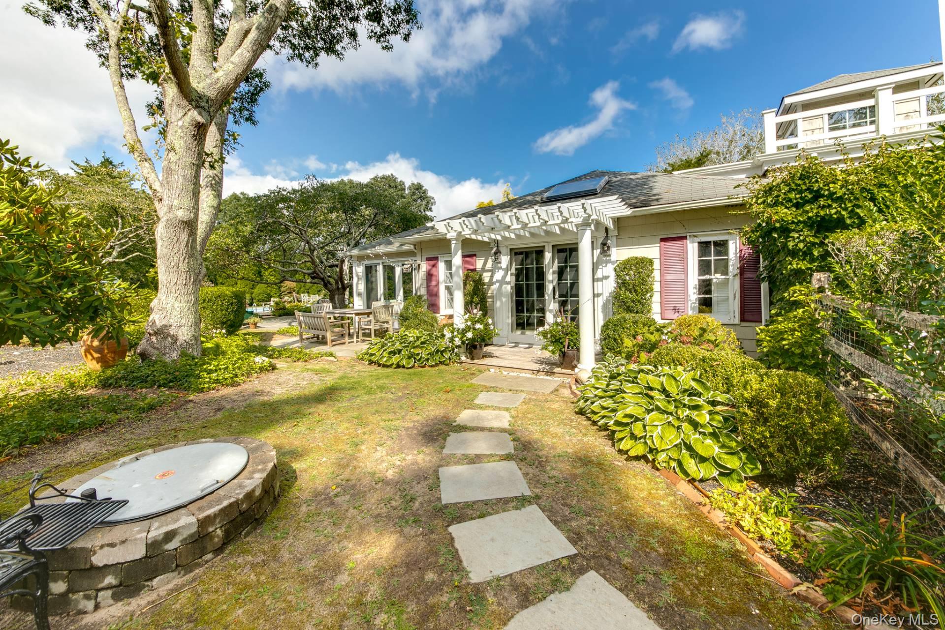 641 Montauk Highway – For Rent