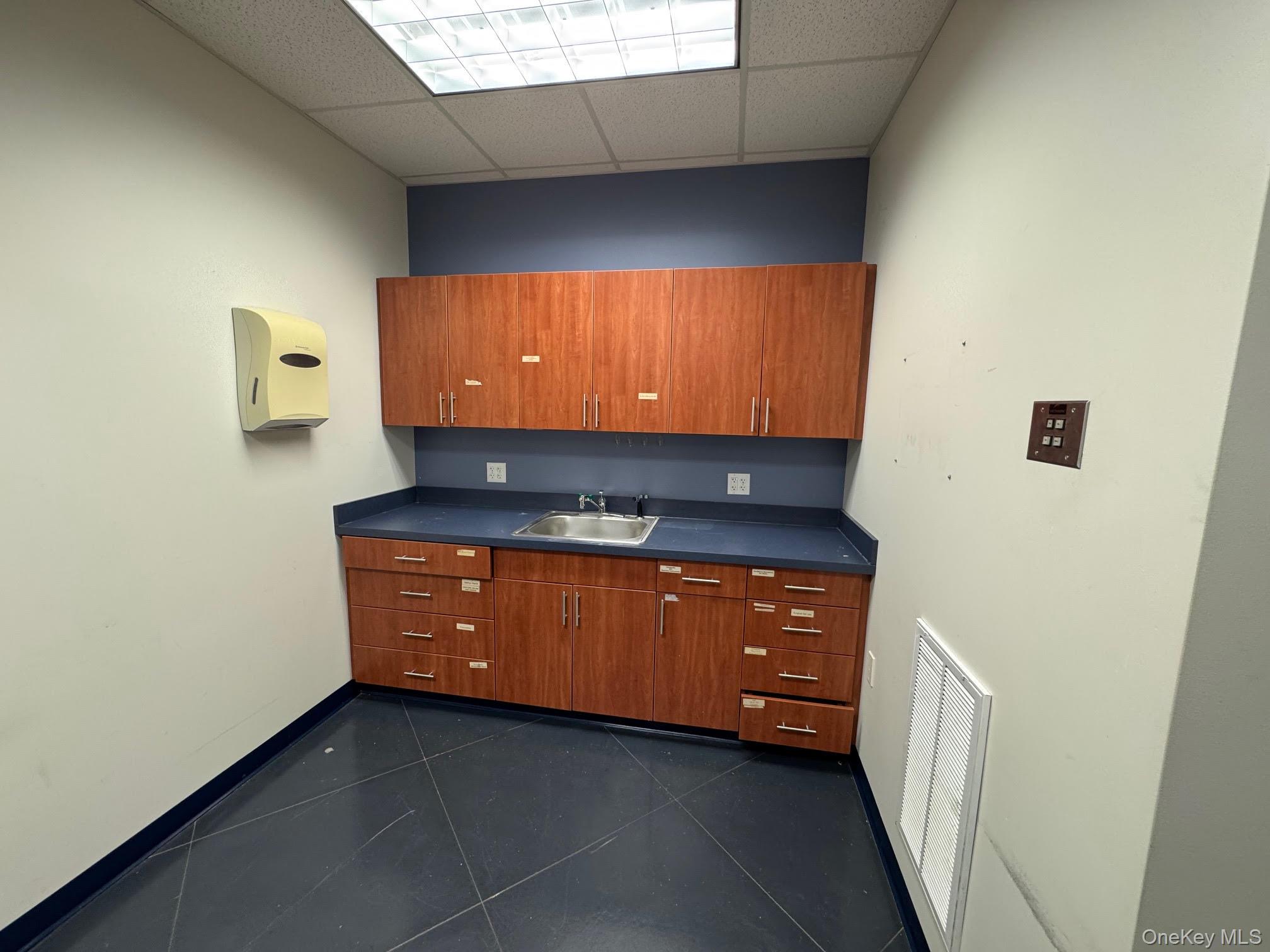 244 Broadway – For Rent photo 17