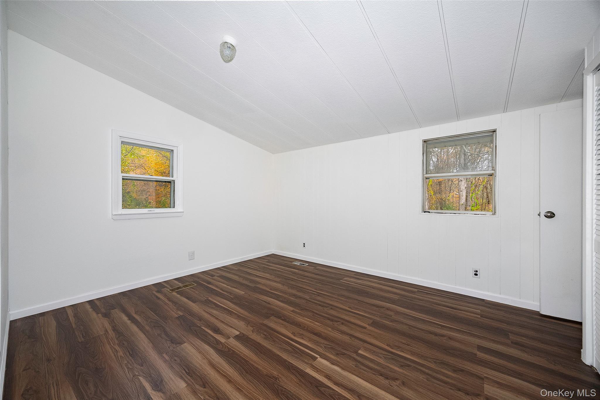 82 Lake Road – For Sale photo 14