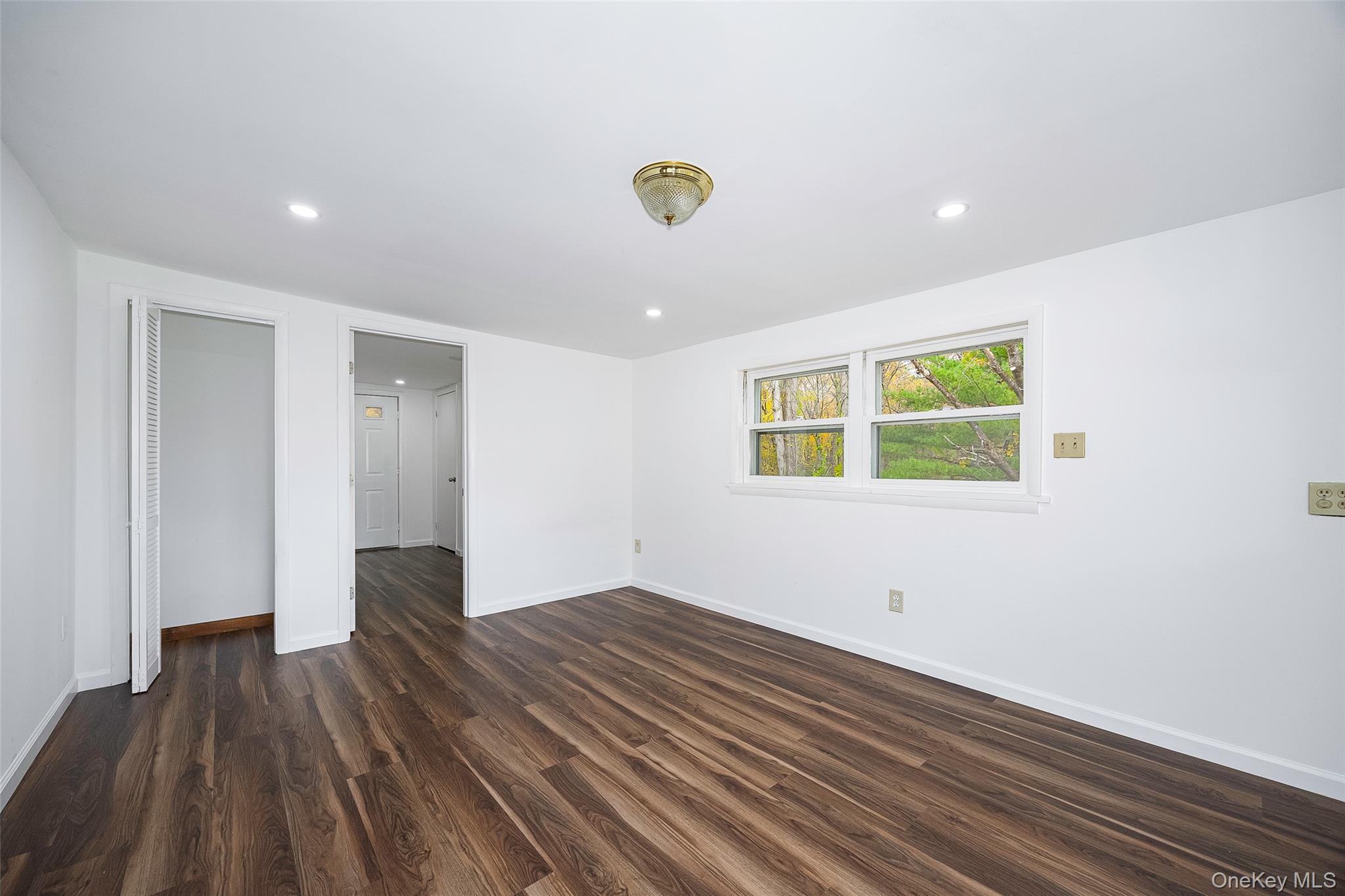 82 Lake Road – For Sale photo 10