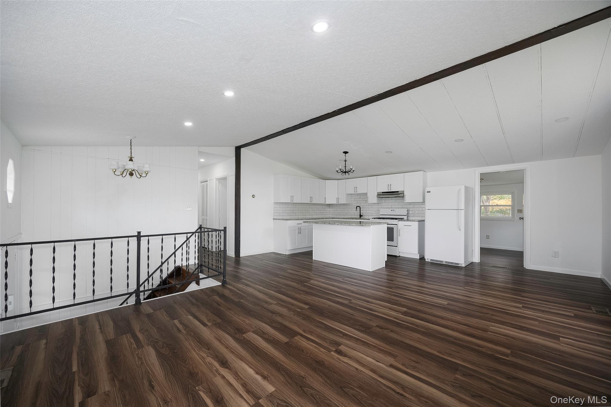 82 Lake Road – For Sale photo 8