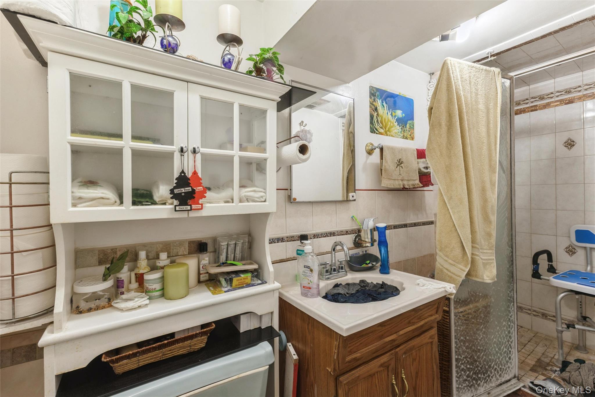 980 Jerome Street – For Sale photo 20