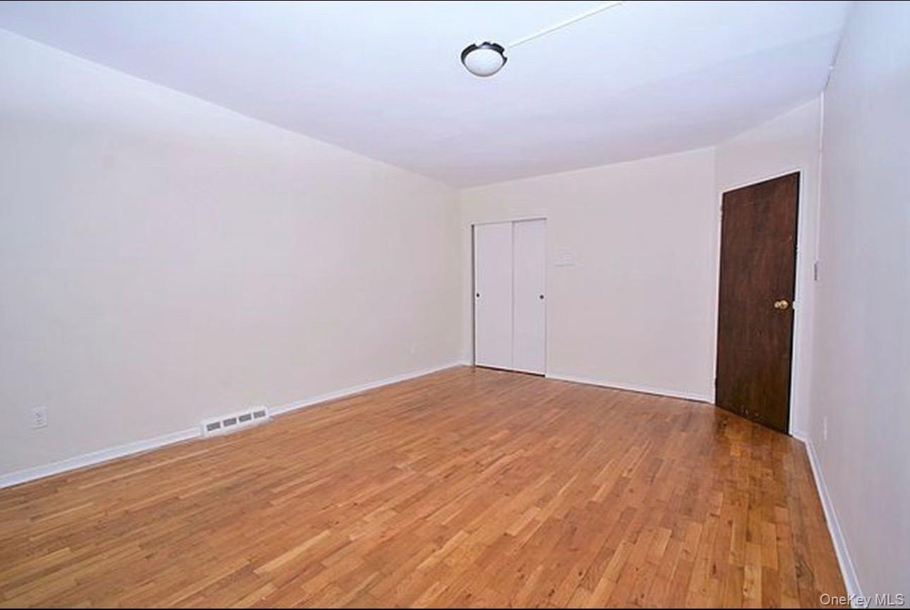 980 Jerome Street – For Sale photo 8