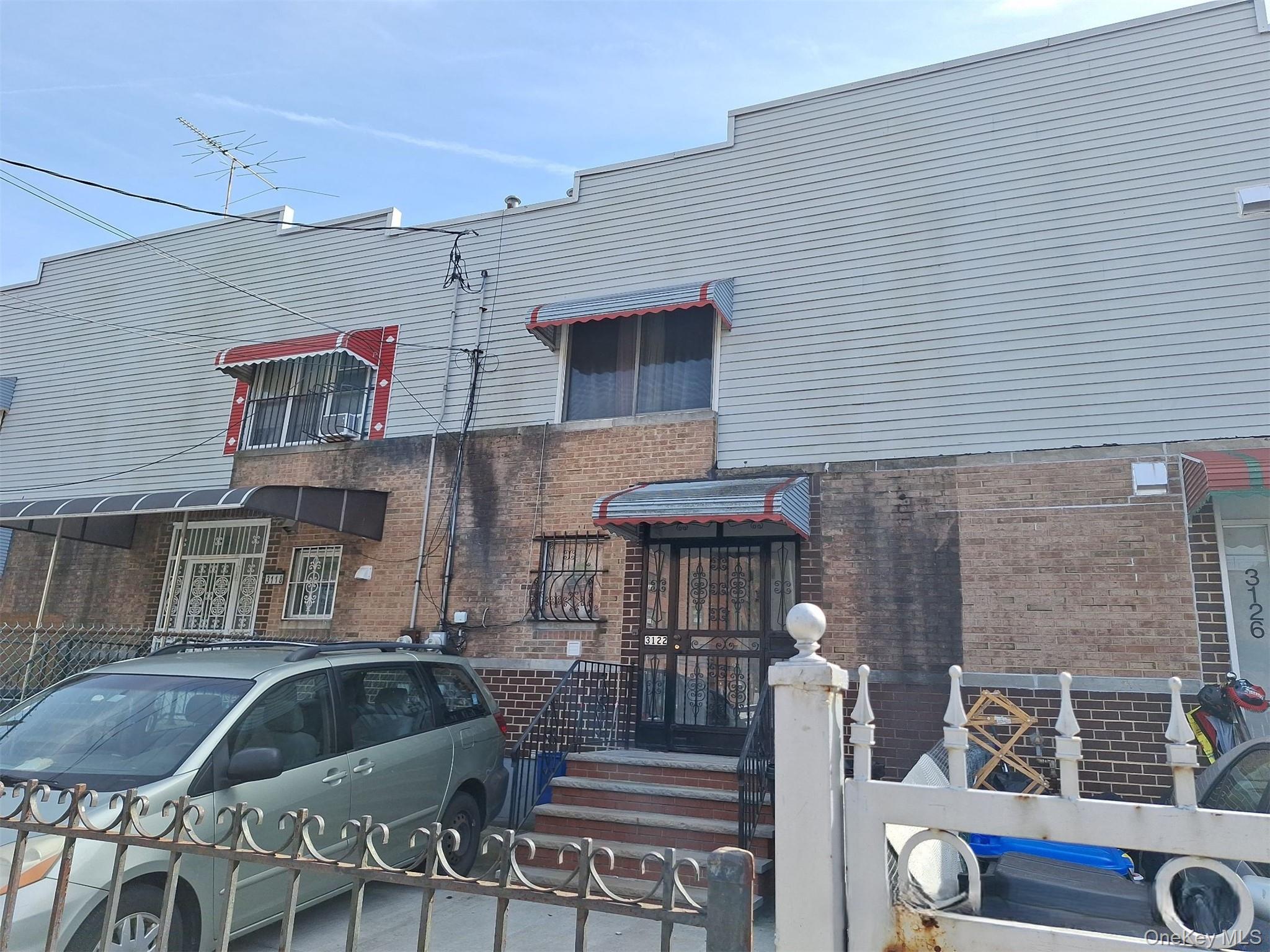 31-22 Neptune Avenue – For Sale photo 3