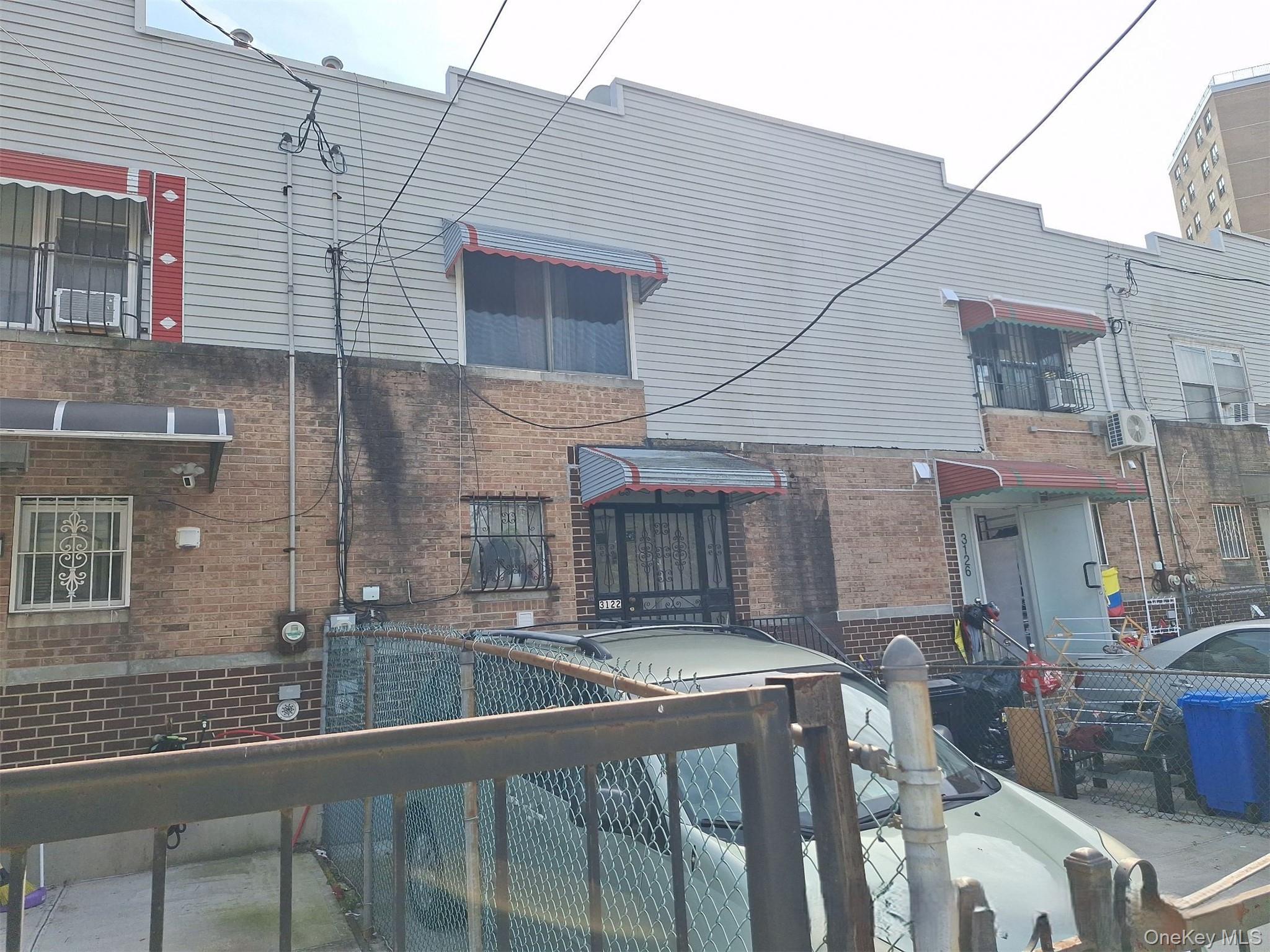 31-22 Neptune Avenue – For Sale photo 4