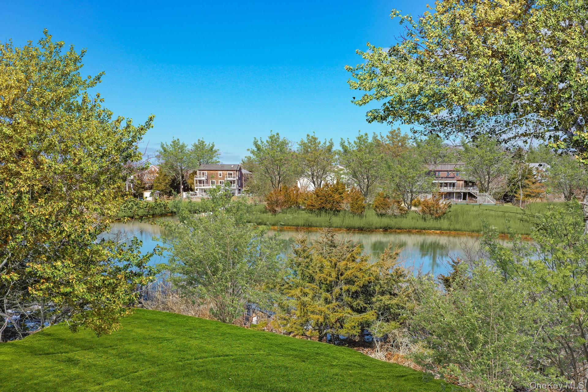4529 Noyac Road – For Sale photo 2