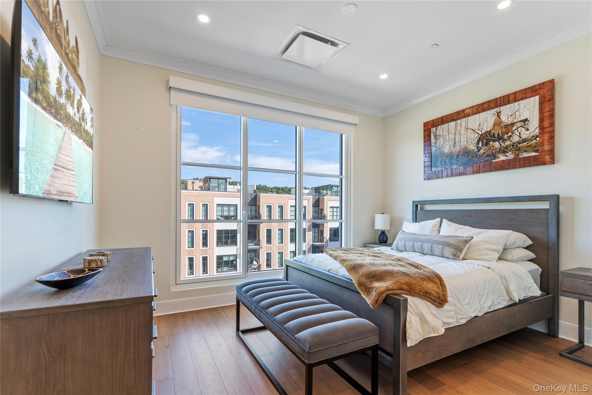 100 Garvies Point Road, Unit 1309 photo 11