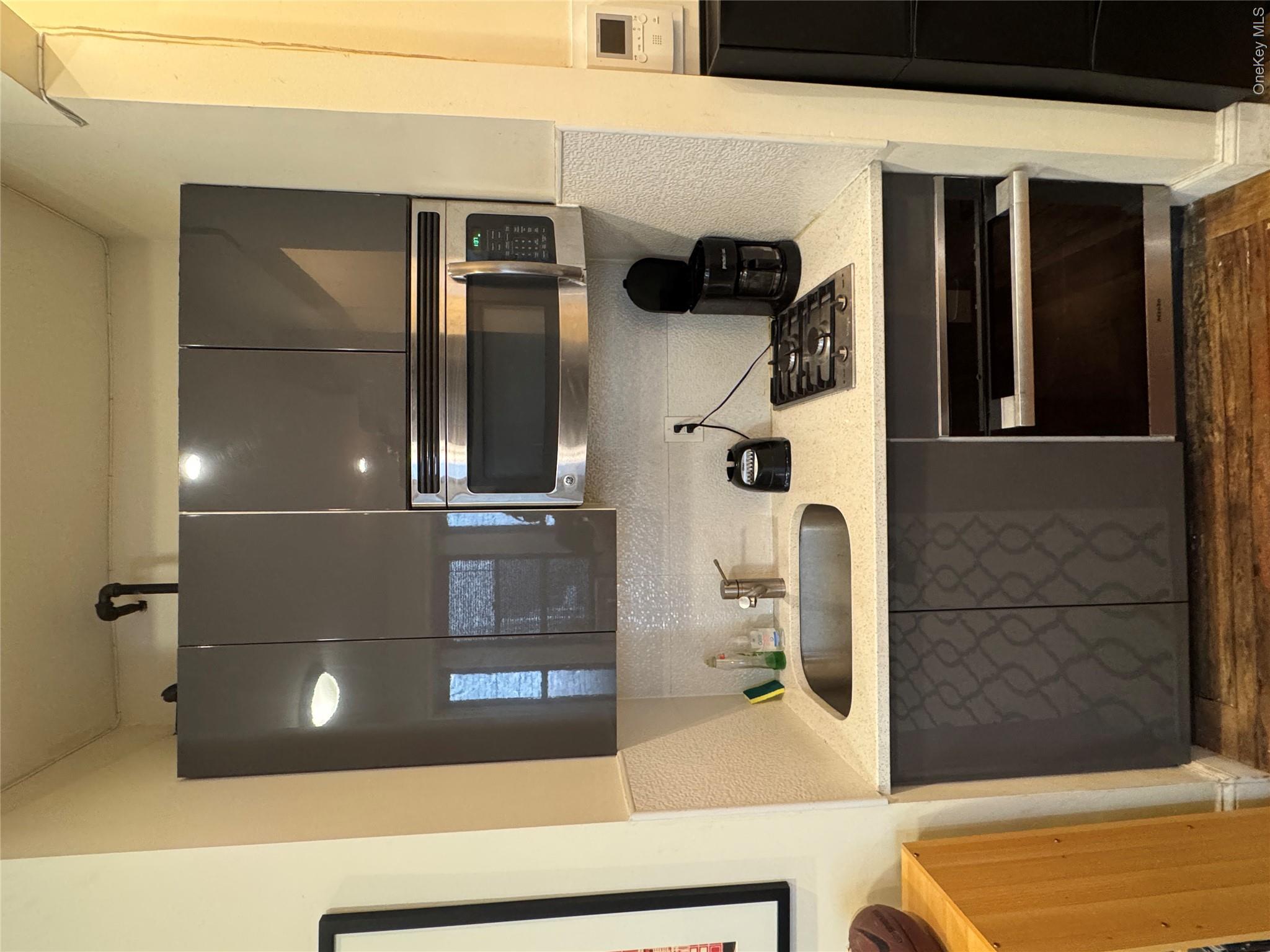 139 E 30th Street, Unit 3D photo 8