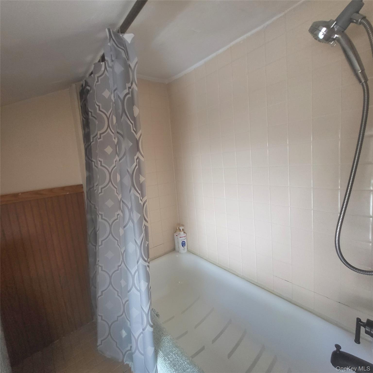 126 Sullivan Street – For Rent photo 10