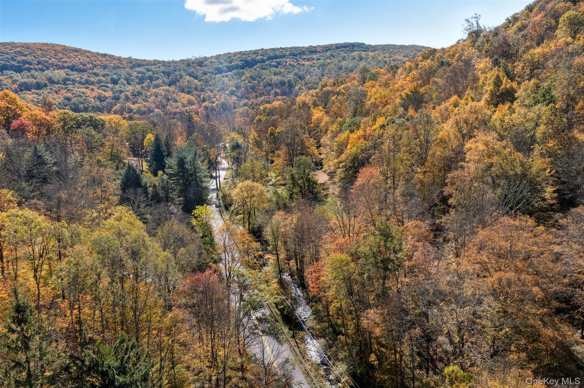 Wiccopee Road – For Sale photo 10