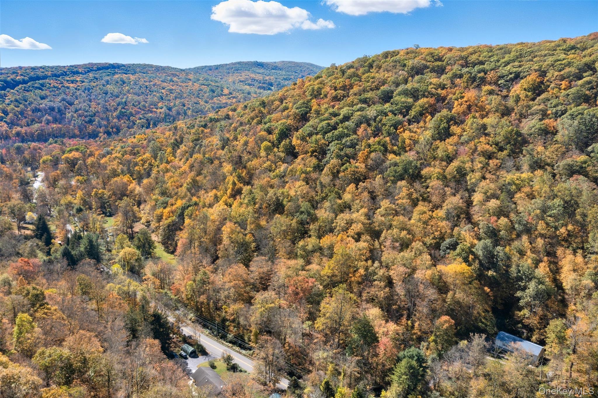 Wiccopee Road – For Sale photo 6