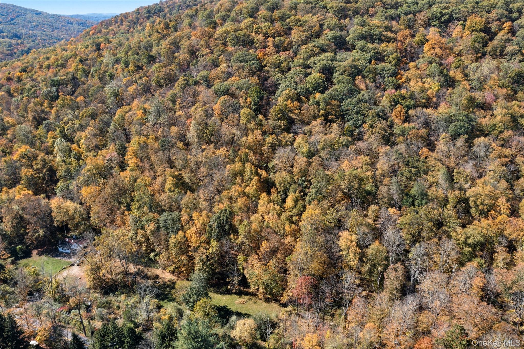 Wiccopee Road – For Sale photo 4